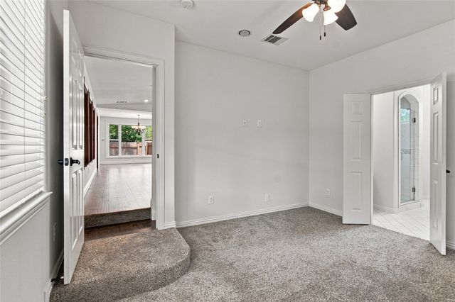 815 National Drive, Irving, TX 75060