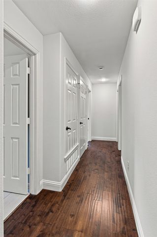 815 National Drive, Irving, TX 75060