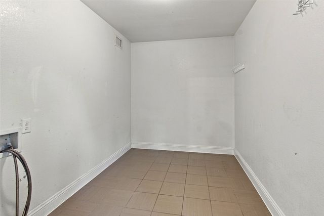 815 National Drive, Irving, TX 75060