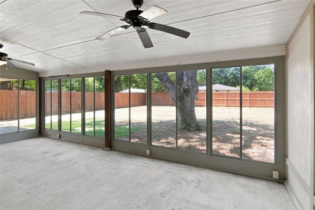 815 National Drive, Irving, TX 75060