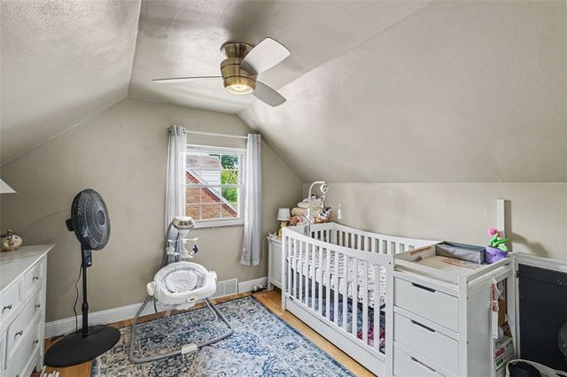 3524 Middleboro Rd, Castle Shannon, PA 15234