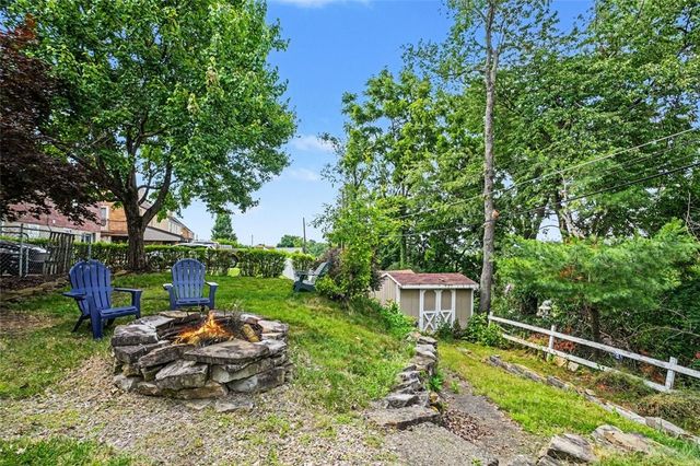3524 Middleboro Rd, Castle Shannon, PA 15234