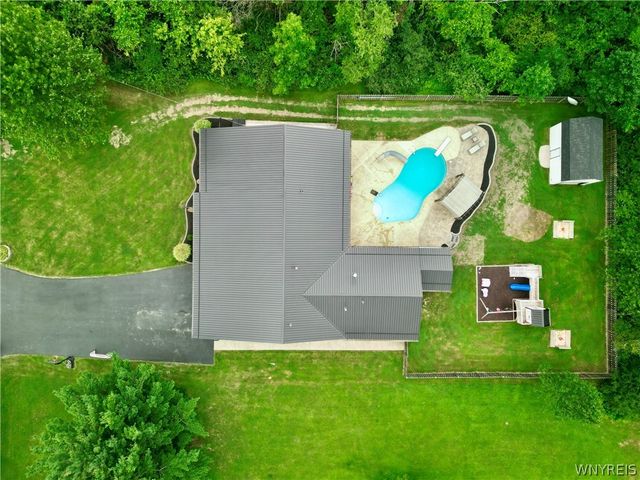5189 Bussendorfer Road, Orchard Park, NY 14127
