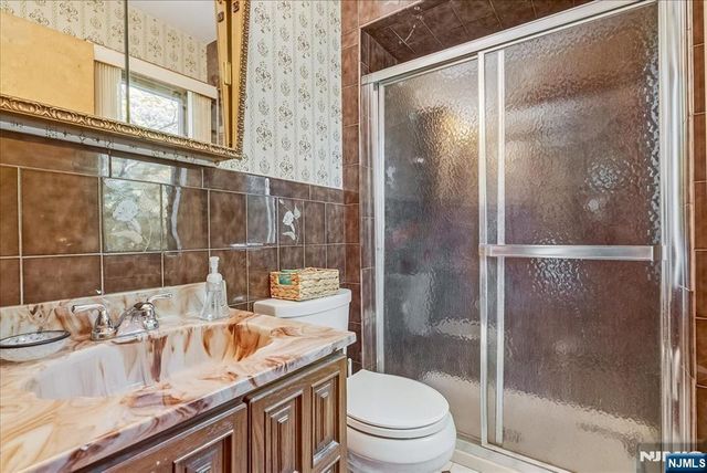 95 Wendt Lane, Wayne, NJ 07470