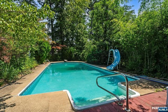 95 Wendt Lane, Wayne, NJ 07470
