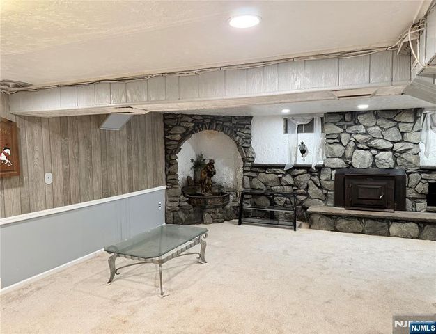 95 Wendt Lane, Wayne, NJ 07470