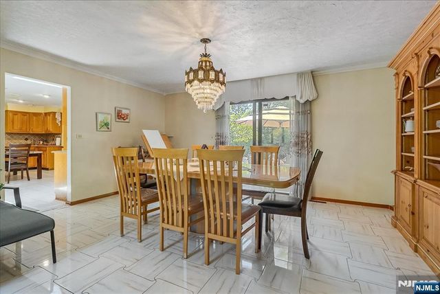 95 Wendt Lane, Wayne, NJ 07470