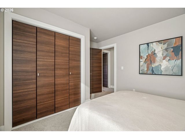 16512 Se PLEASANT VALLEY Pkwy, Happy Valley, OR 97086