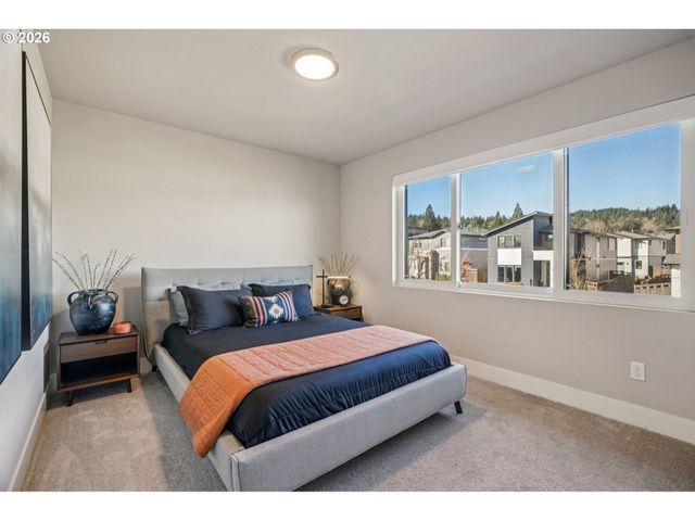 16512 Se PLEASANT VALLEY Pkwy, Happy Valley, OR 97086