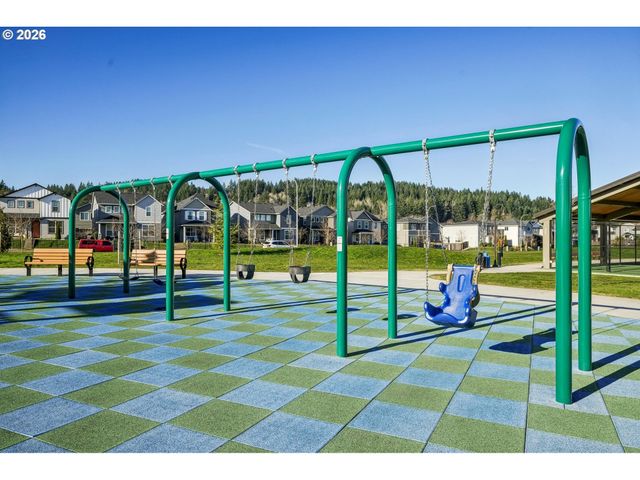 16512 Se PLEASANT VALLEY Pkwy, Happy Valley, OR 97086