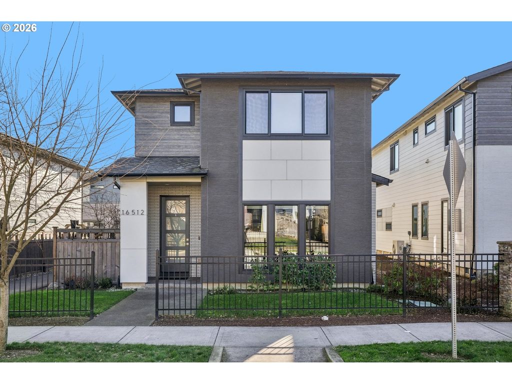 16512 Se PLEASANT VALLEY Pkwy, Happy Valley, OR 97086