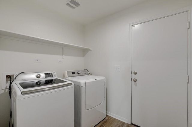 173 Rafe CT, Kyle, TX 78640