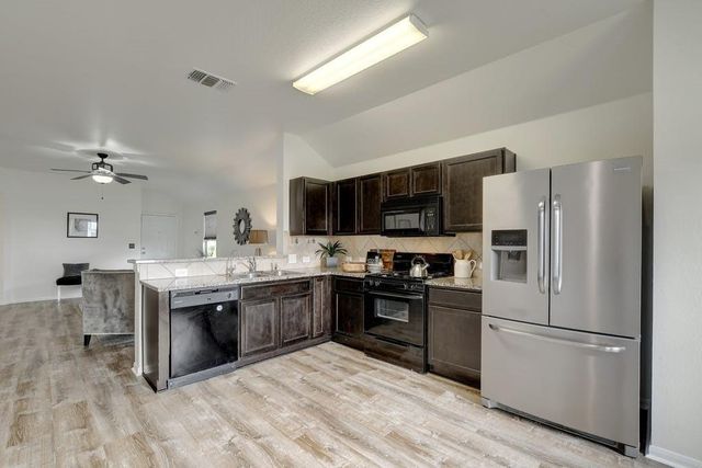 173 Rafe CT, Kyle, TX 78640