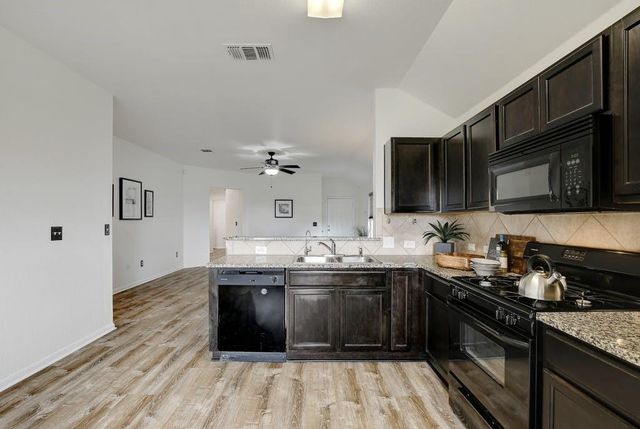 173 Rafe CT, Kyle, TX 78640