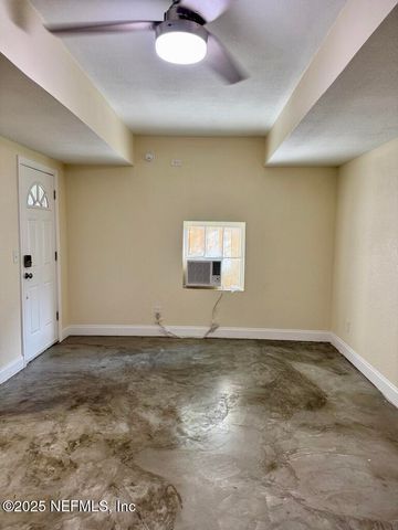 1631 THACKER Avenue B, Jacksonville, FL 32207