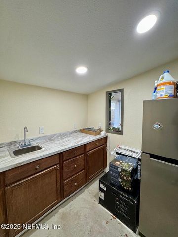 1631 THACKER Avenue B, Jacksonville, FL 32207