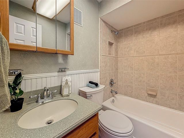 2442 ENTERPRISE ROAD 6, Clearwater, FL 33763