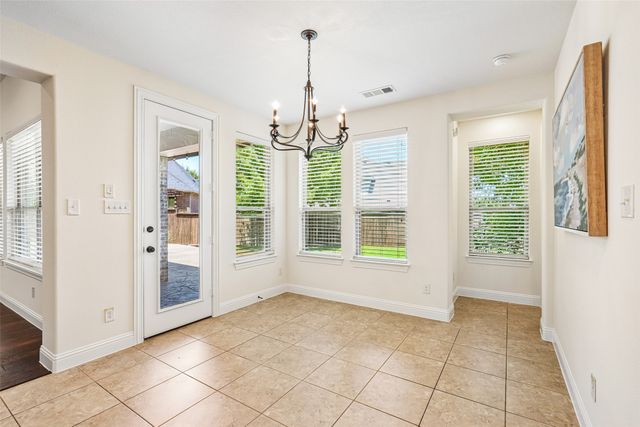 932 Champions Court, Roanoke, TX 76262