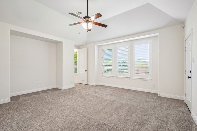 932 Champions Court, Roanoke, TX 76262