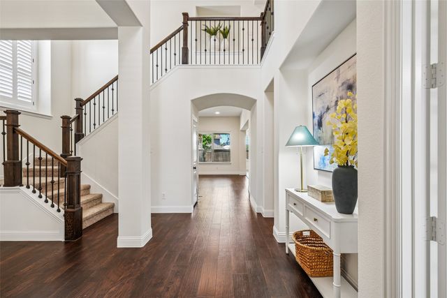 932 Champions Court, Roanoke, TX 76262