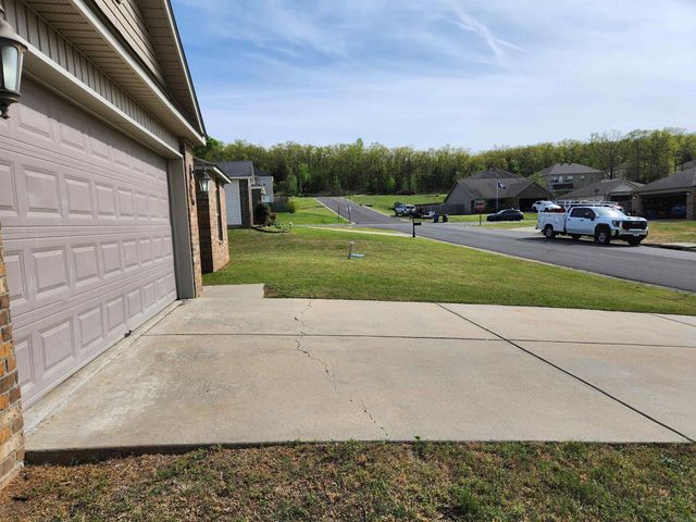 3610 Breezy Cove, Conway, AR 72032