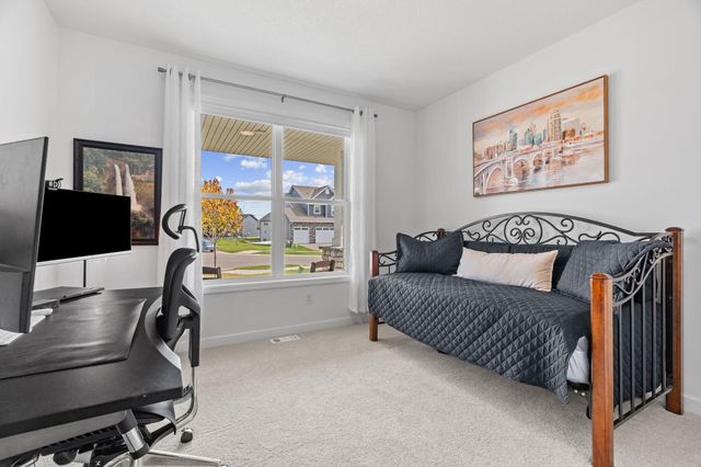 10575 Kingsview Lane N, Maple Grove, MN 55369