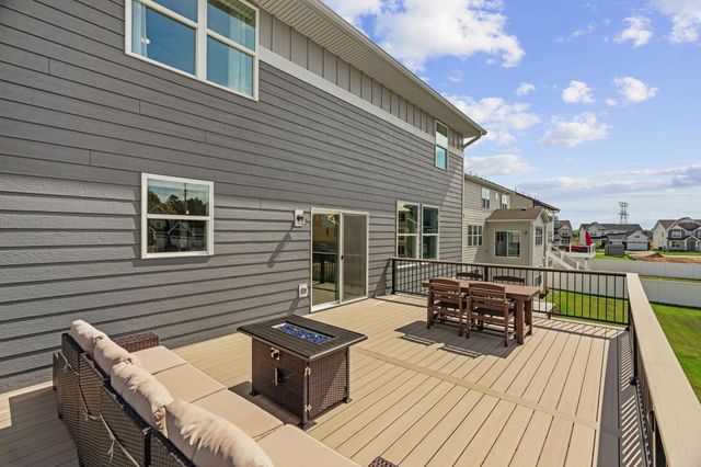 10575 Kingsview Lane N, Maple Grove, MN 55369