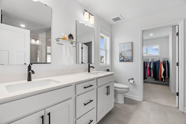 10575 Kingsview Lane N, Maple Grove, MN 55369