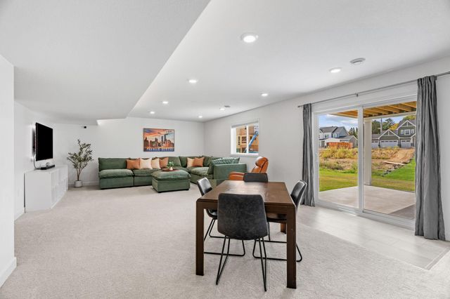 10575 Kingsview Lane N, Maple Grove, MN 55369