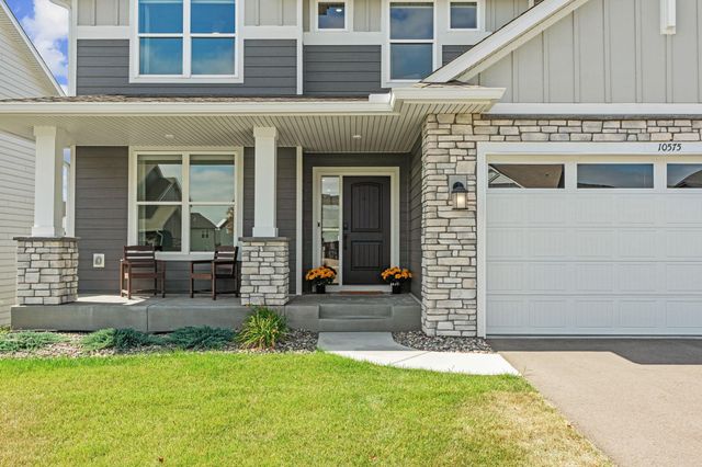 10575 Kingsview Lane N, Maple Grove, MN 55369