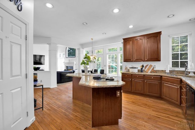 5355 Wandering Way, Mason, OH 45040