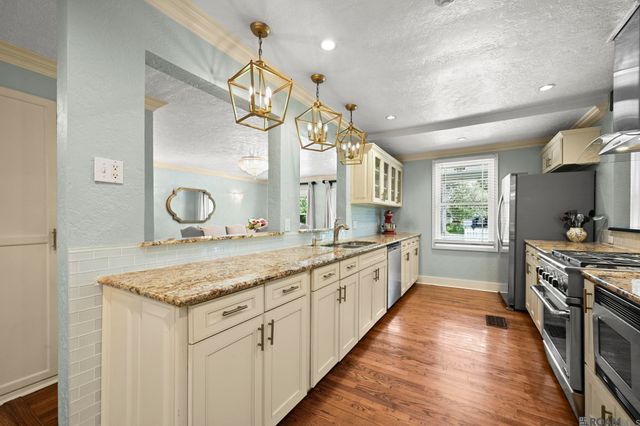 2125 Cloverdale Ave, Baton Rouge, LA 70808