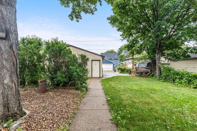 845 20th Avenue N, South Saint Paul, MN 55075