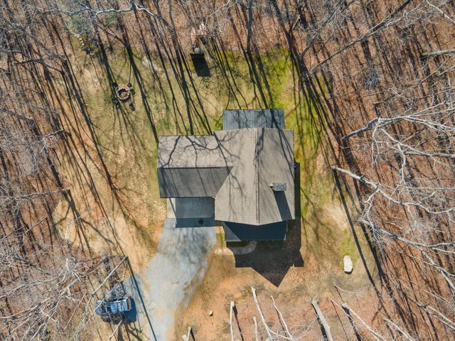 171 W Bluff Road, Menlo, GA 30731