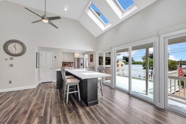 118 Woolford Road, Wrentham, MA 02093
