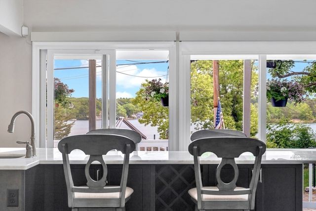 118 Woolford Road, Wrentham, MA 02093
