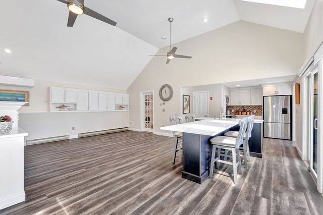 118 Woolford Road, Wrentham, MA 02093