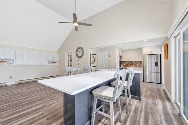 118 Woolford Road, Wrentham, MA 02093