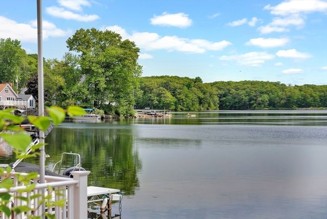 118 Woolford Road, Wrentham, MA 02093