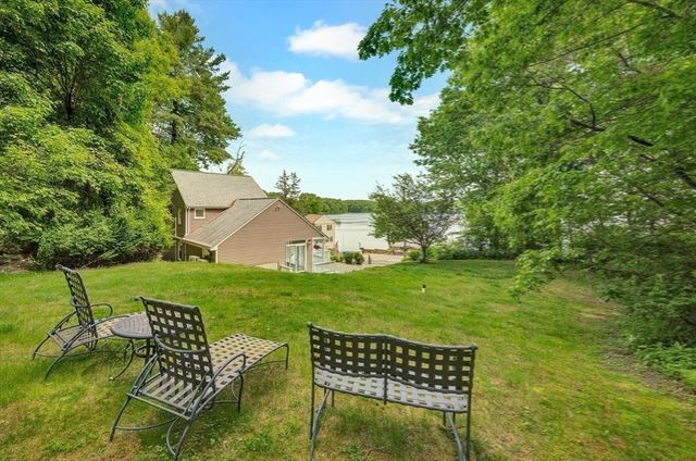 118 Woolford Road, Wrentham, MA 02093