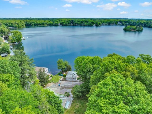118 Woolford Road, Wrentham, MA 02093