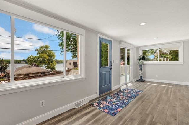 118 Woolford Road, Wrentham, MA 02093
