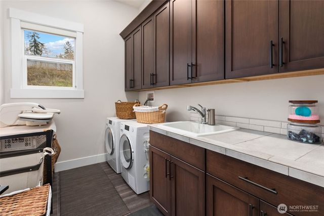 3809 163rd Avenue SE, Bellevue, WA 98008