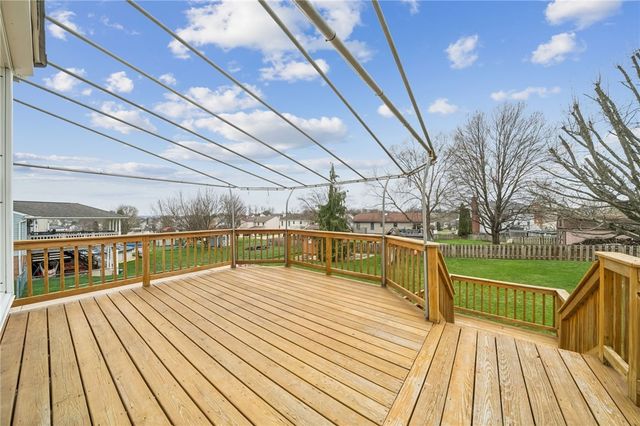 55 Regola Dr, Penn Twp, PA 15642