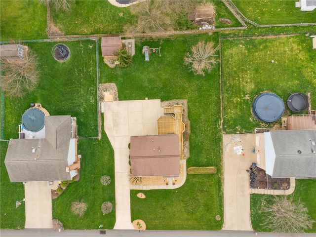 55 Regola Dr, Penn Twp, PA 15642