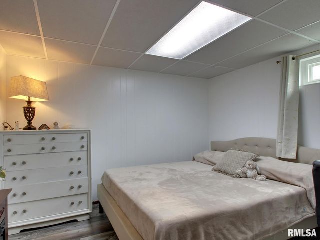 2130 E SUNNYBROOK Drive, Quincy, IL 62301