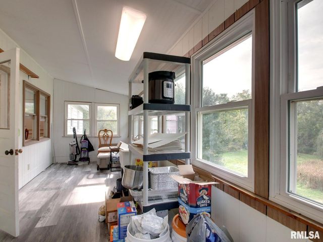 2130 E SUNNYBROOK Drive, Quincy, IL 62301