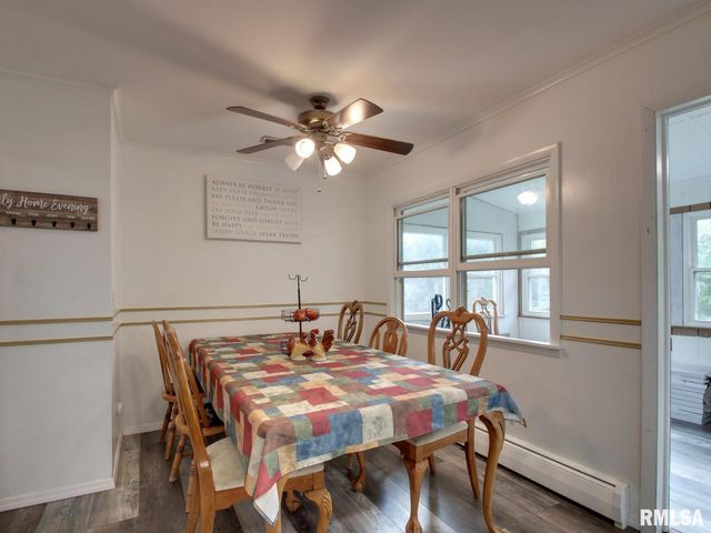 2130 E SUNNYBROOK Drive, Quincy, IL 62301