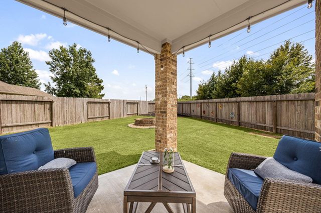 1728 Wandering Hills Road, Conroe, TX 77304