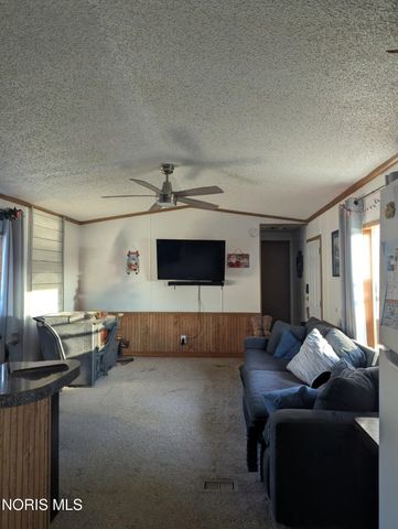 10487 Co Rd 4, 124, Swanton, OH 43558